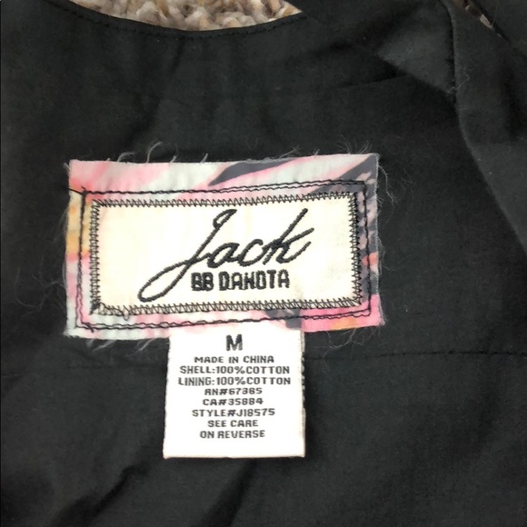 Dress - Picture 7 of 7